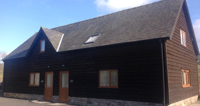 Court Farm Holiday Lets - The Loft and The Granary Court Farm Holiday Lets - The Loft and The Granary