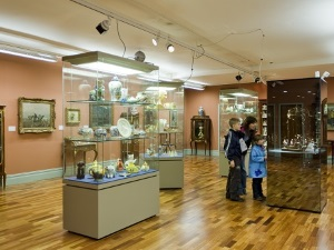 Fox Gallery
